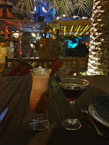 Cave restaurants