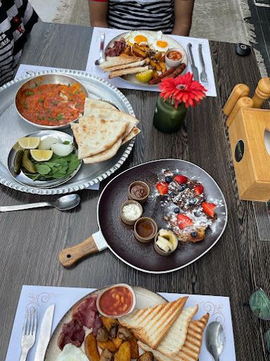 Cherry Bistro Iranian Restuarant
