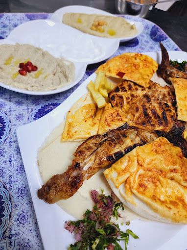 Al Majlis Al Oud Restaurant