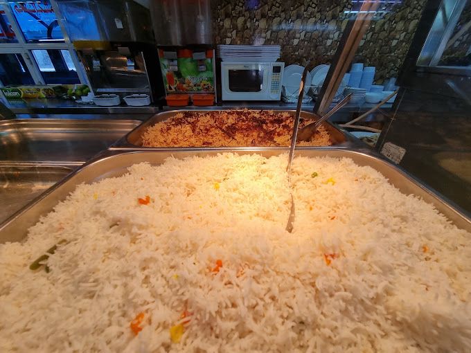 Outer Space Restaurant (buffet)