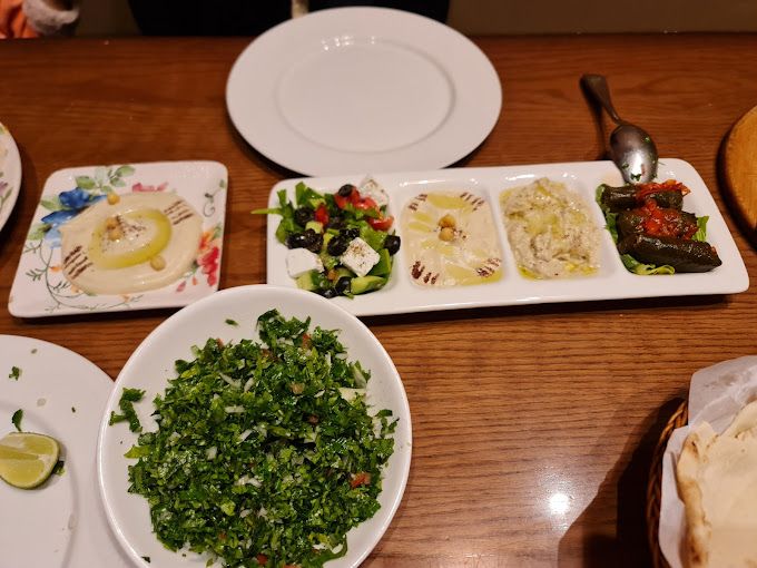 Lathaeth Suhar Restaurant