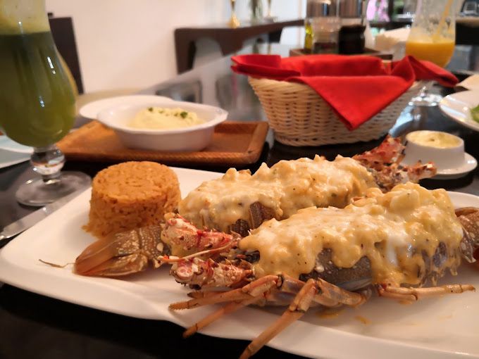 La Brasserie Restaurant
