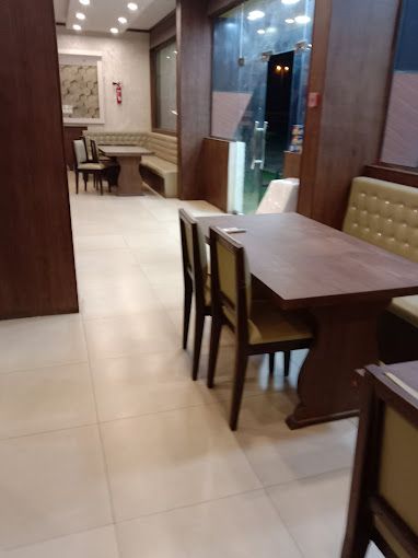 Almukhtar Restaurant