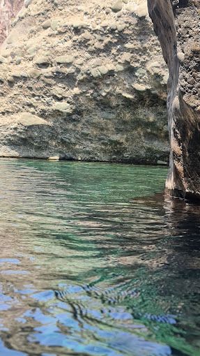 Wadi Khamis | swimming pool