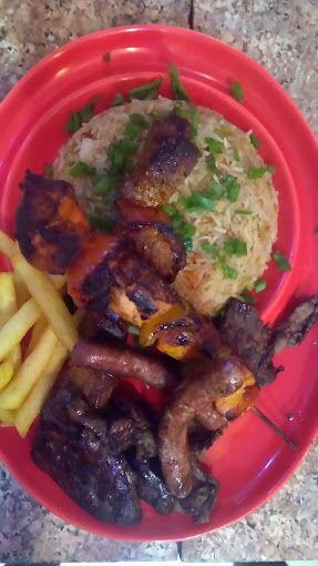 Haddouk restaurant and pizza