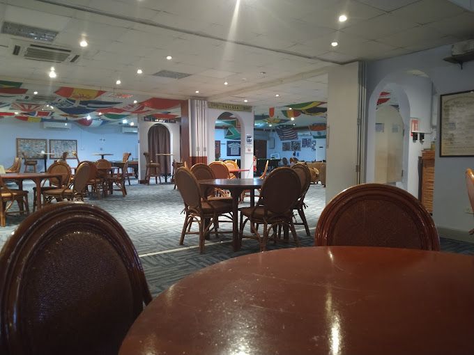 Oasis Club