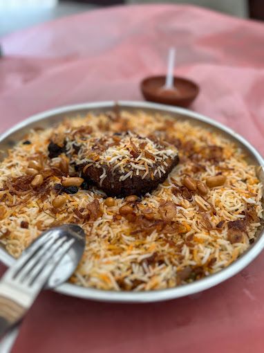 Nozol Al Diyafah Restaurant and Kitchen serves Turkish, Indian and Arabic food