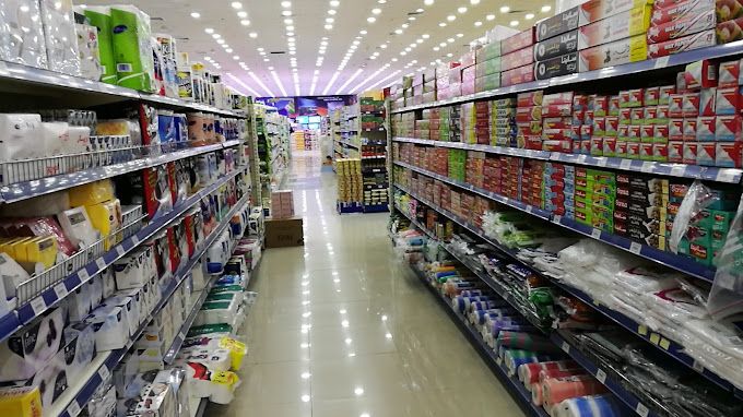 Luluat Shinas Hypermarket