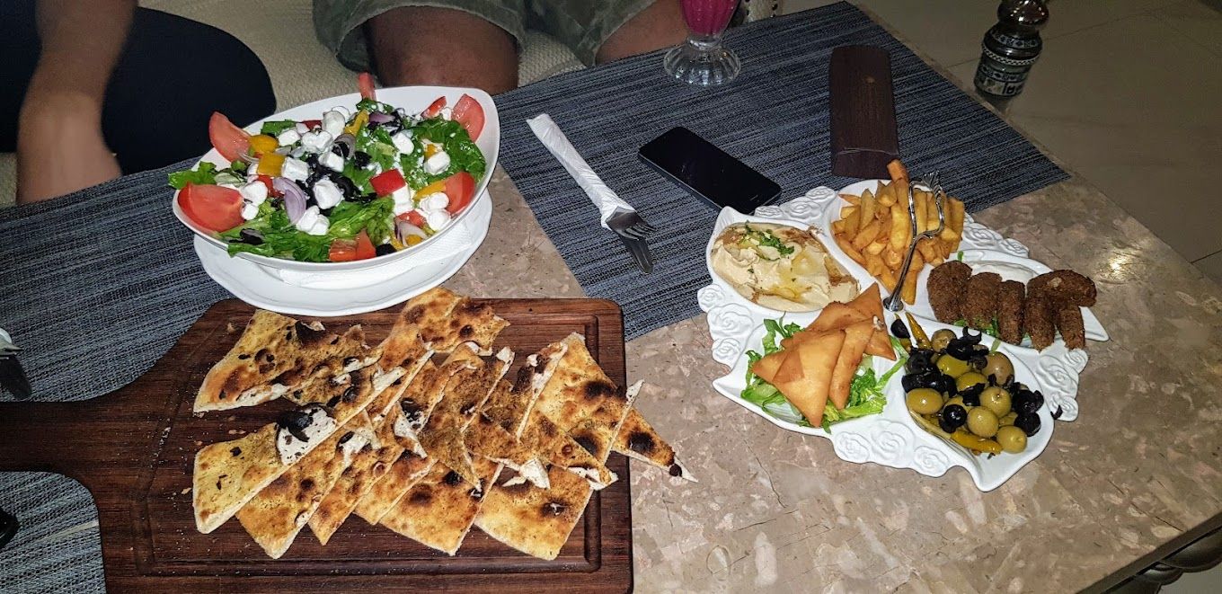 Rose Cafe and Restaurant