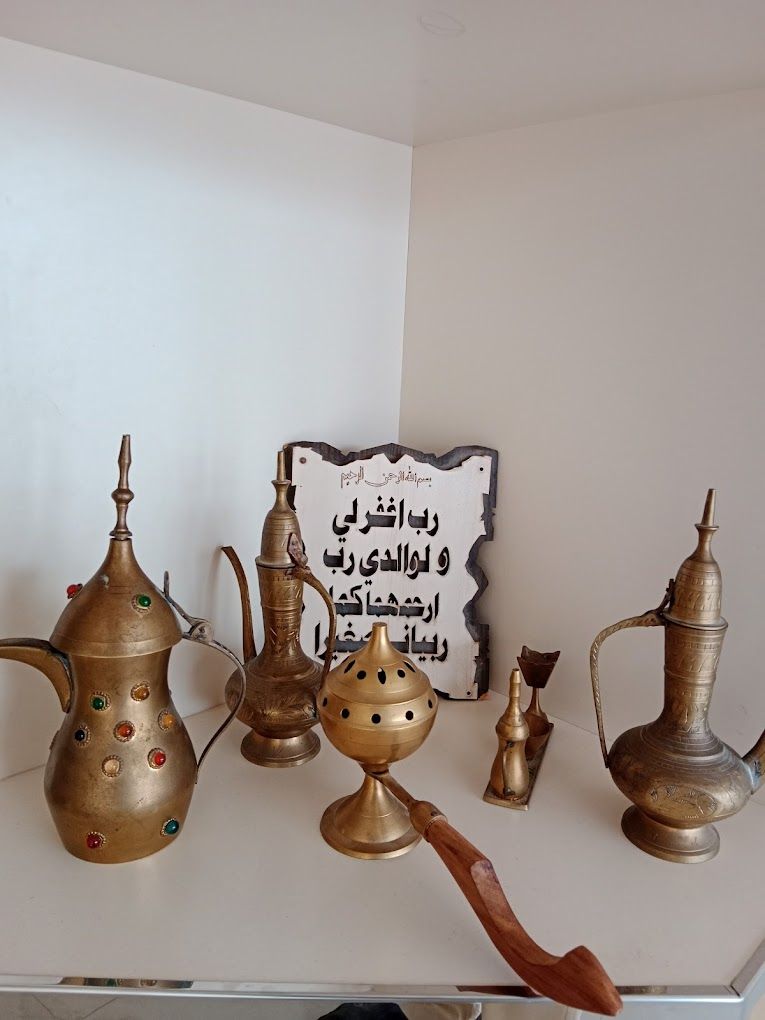 Al Hosani Omani Sweets