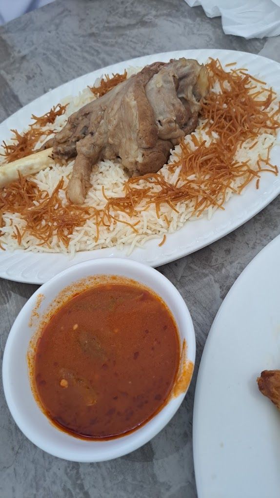 Ibn Iraq Restaurant and Cafe