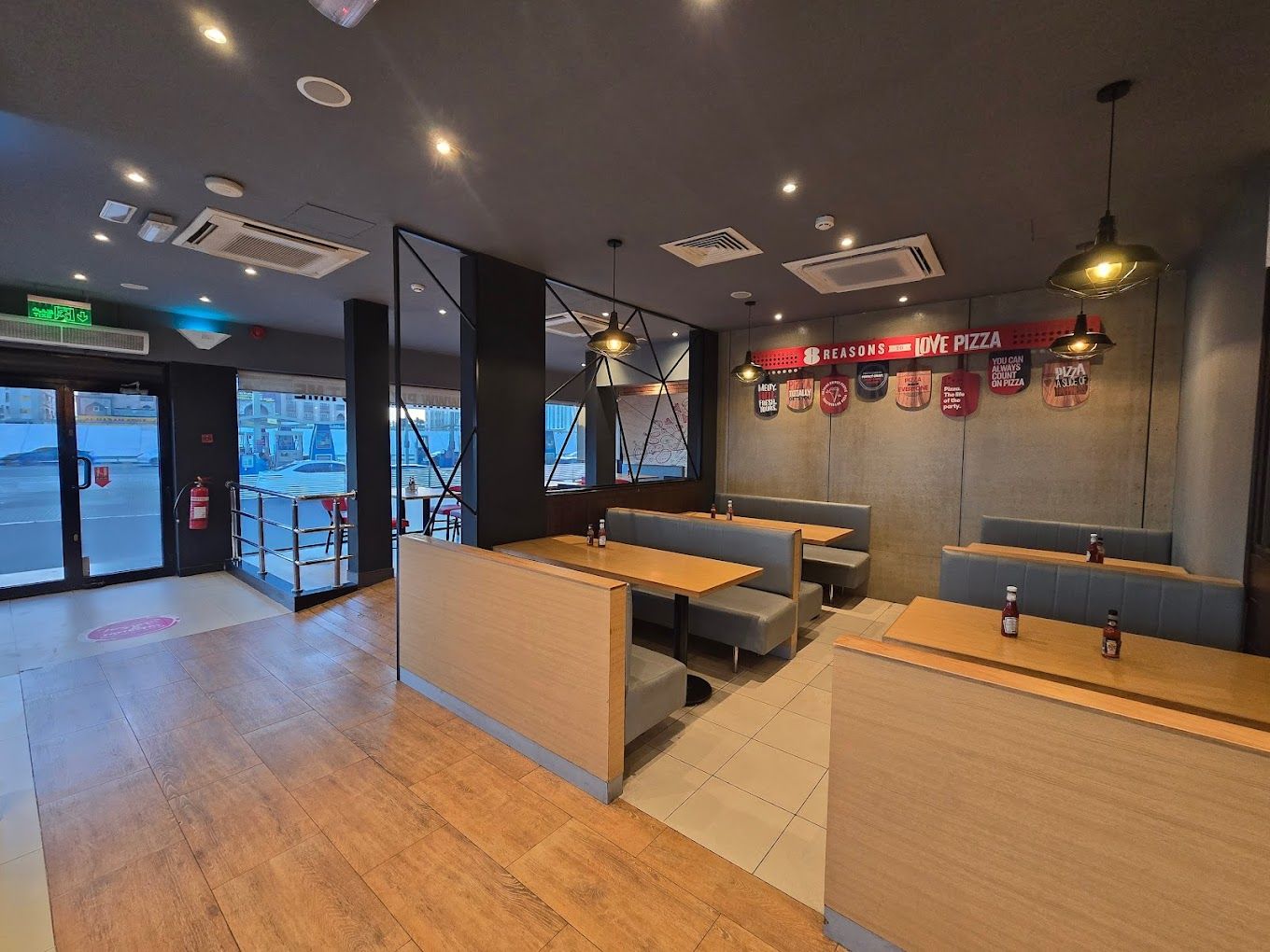 Pizza Hut