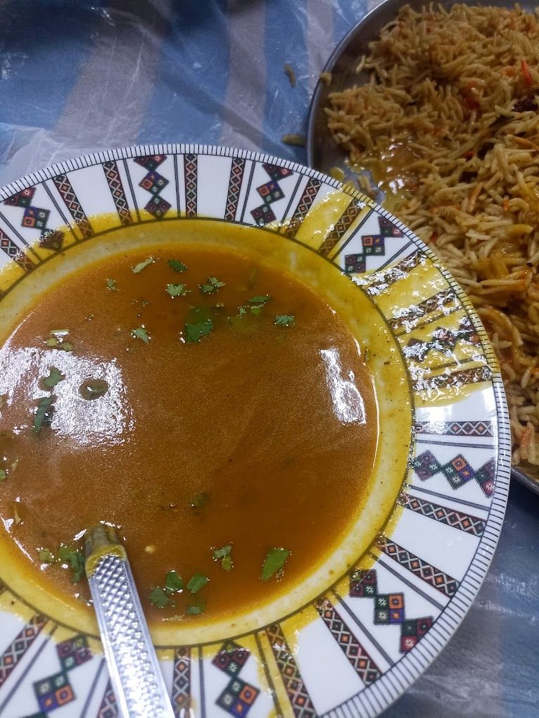 24-hour Pakistani Restaurant